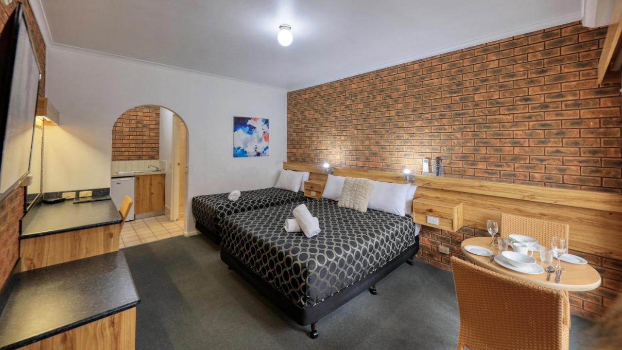 The Cottage Motor Inn Albury Cbd Exteriör bild